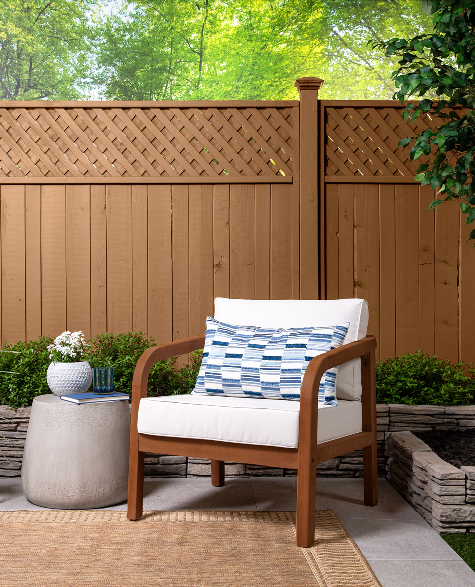 Wood fence stained in Cedar